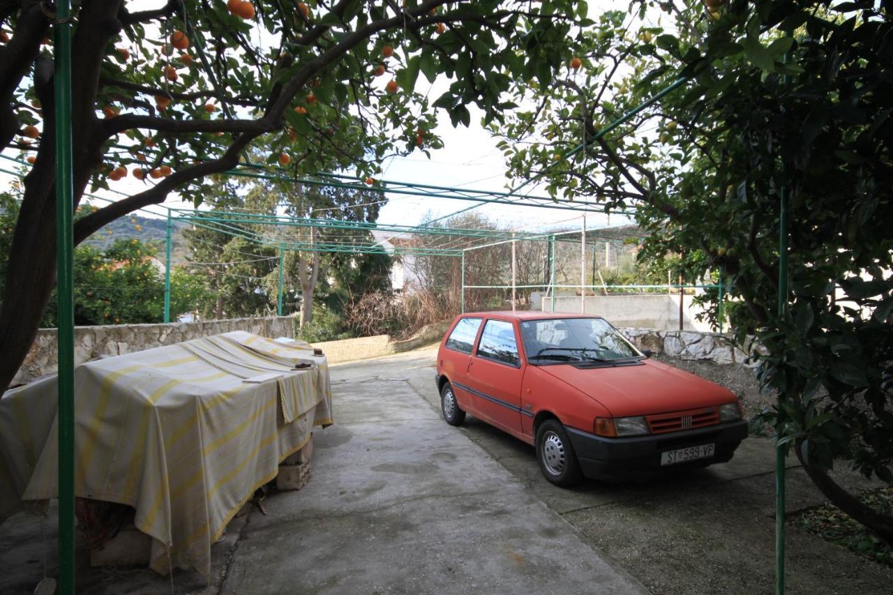 Apartments With A Parking Space Slatine, Ciovo - 1136 Kültér fotó